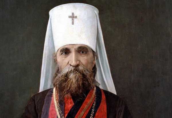 Mitropolit Vladimir Bogoyavlenskiy v tsvete-600x413